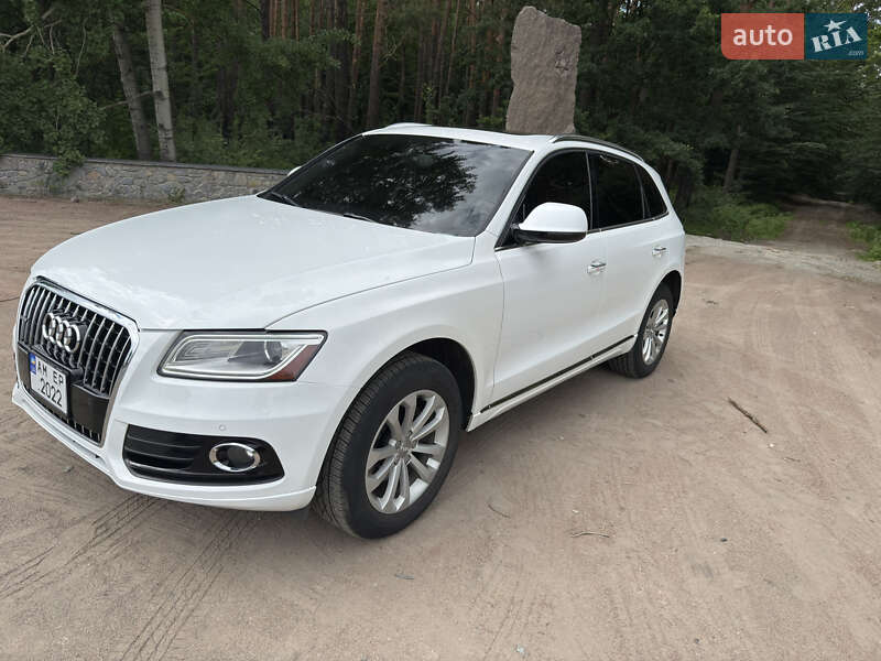 Внедорожник / Кроссовер Audi Q5 2015 в Житомире