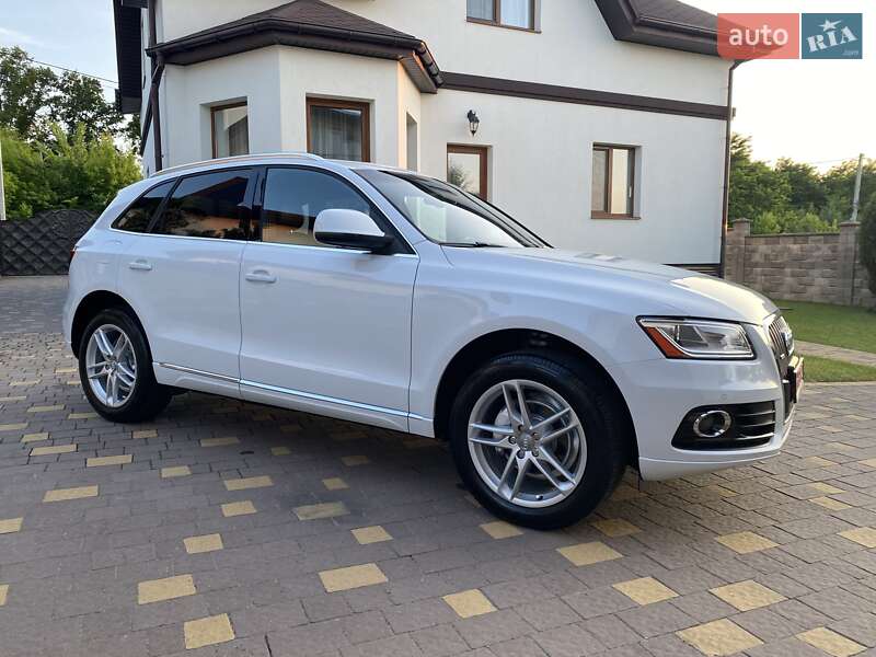 Внедорожник / Кроссовер Audi Q5 2014 в Ровно