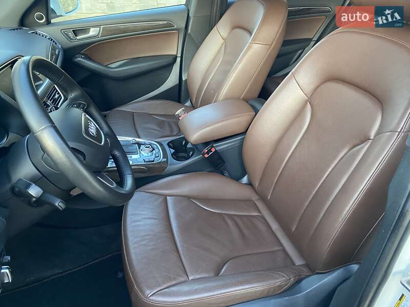 Внедорожник / Кроссовер Audi Q5 2014 в Ровно