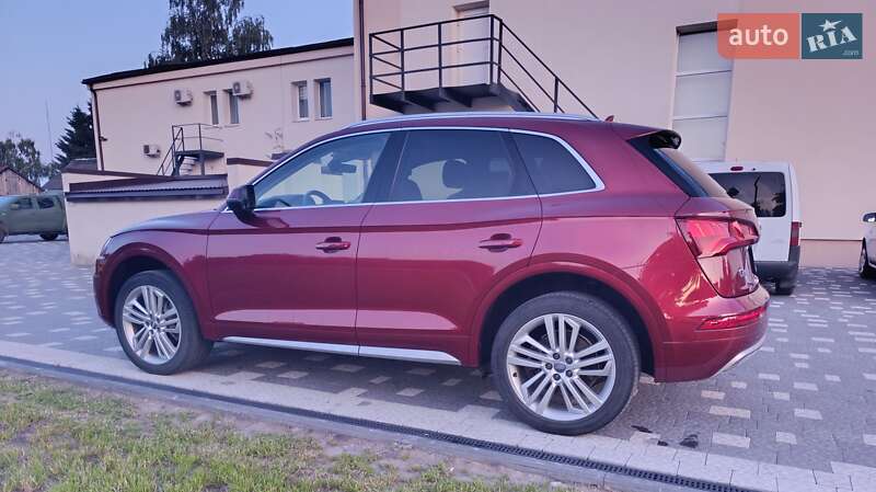 Позашляховик / Кросовер Audi Q5 2018 в Львові