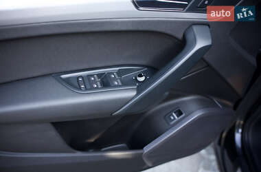 Внедорожник / Кроссовер Audi Q5 2017 в 