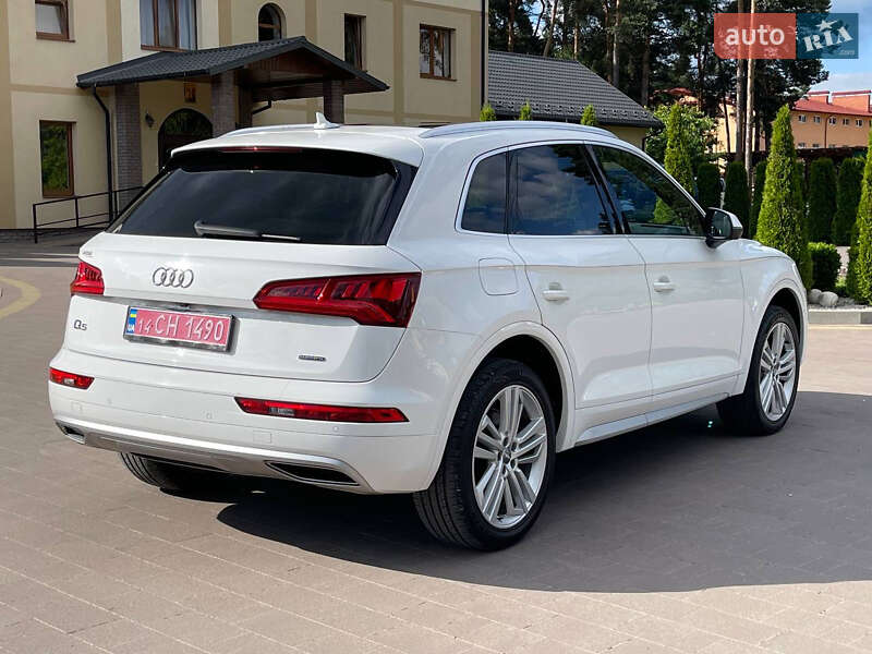 Внедорожник / Кроссовер Audi Q5 2019 в Львове