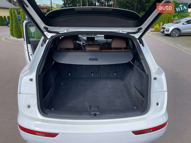 Внедорожник / Кроссовер Audi Q5 2019 в Львове