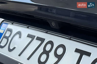 Внедорожник / Кроссовер Audi Q5 2020 в 