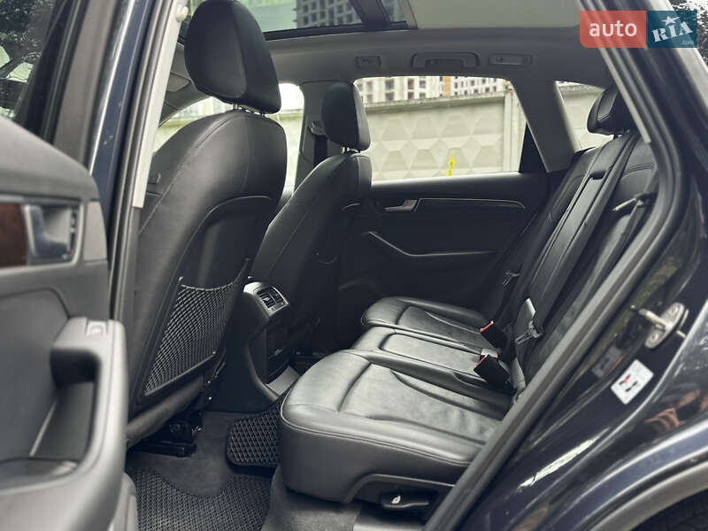 Внедорожник / Кроссовер Audi Q5 2012 в Киеве