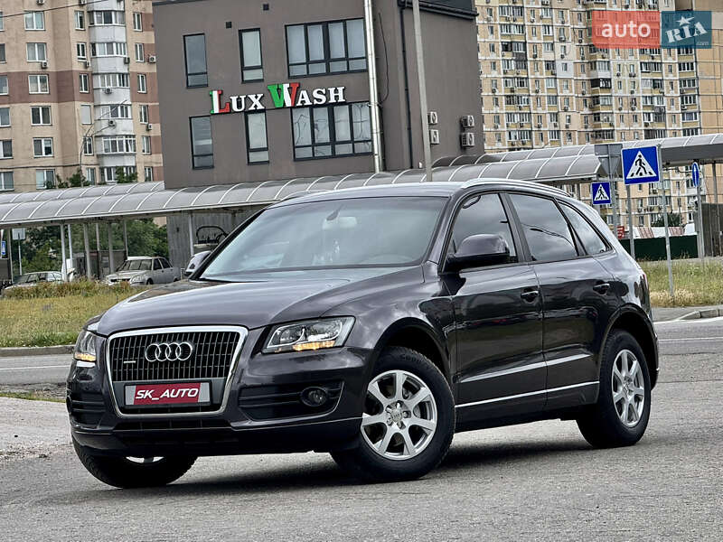 Внедорожник / Кроссовер Audi Q5 2012 в Киеве