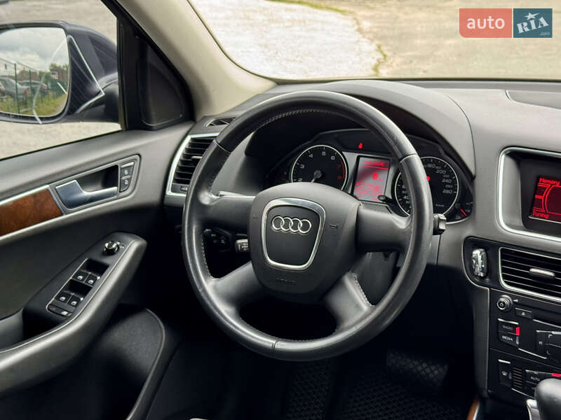 Внедорожник / Кроссовер Audi Q5 2012 в Киеве