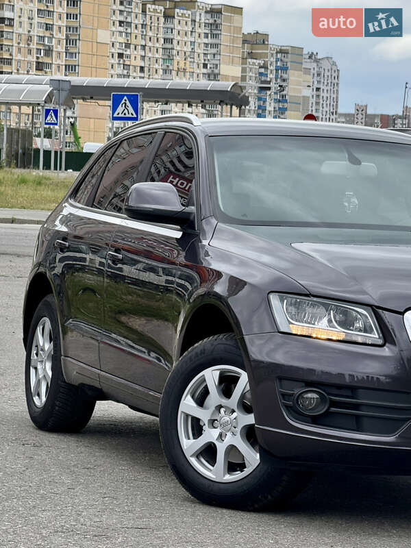 Внедорожник / Кроссовер Audi Q5 2012 в Киеве
