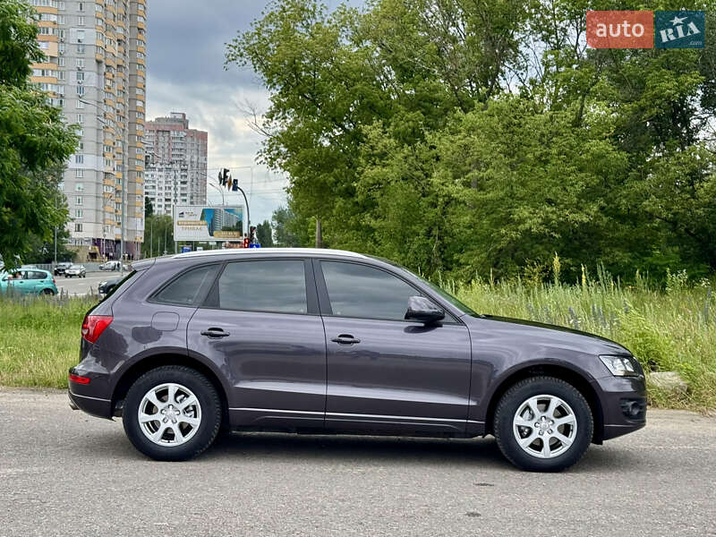 Внедорожник / Кроссовер Audi Q5 2012 в Киеве
