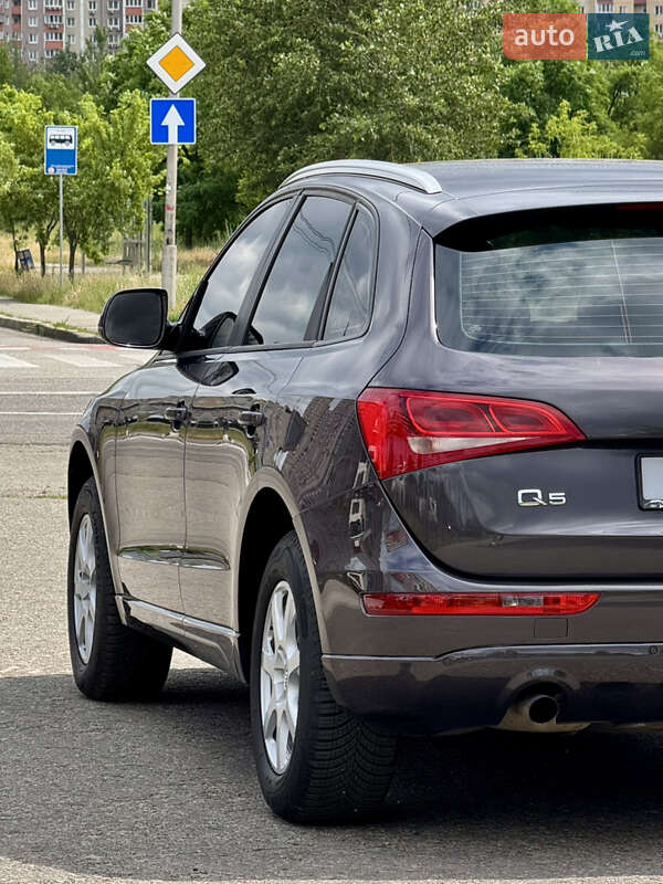 Внедорожник / Кроссовер Audi Q5 2012 в Киеве