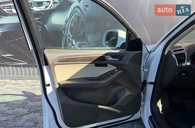 Позашляховик / Кросовер Audi Q5 2014 в 