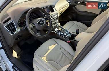 Позашляховик / Кросовер Audi Q5 2014 в 