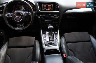 Внедорожник / Кроссовер Audi Q5 2016 в 