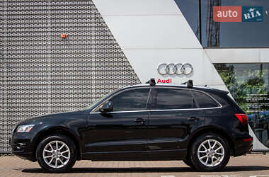 Внедорожник / Кроссовер Audi Q5 2011 в 