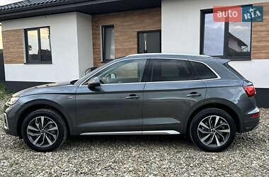 Внедорожник / Кроссовер Audi Q5 2022 в 