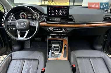 Внедорожник / Кроссовер Audi Q5 2022 в 