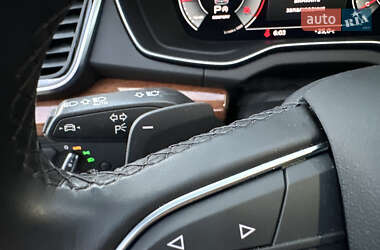 Внедорожник / Кроссовер Audi Q5 2022 в 