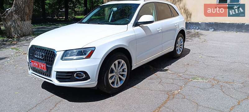 Внедорожник / Кроссовер Audi Q5 2013 в Желтых Водах