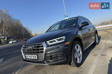 Позашляховик / Кросовер Audi Q5 2018 в Вінниці