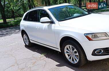 Позашляховик / Кросовер Audi Q5 2013 в 