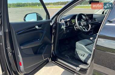 Внедорожник / Кроссовер Audi Q5 2018 в 