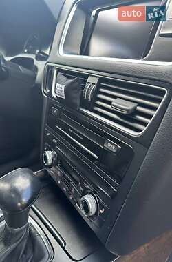 Внедорожник / Кроссовер Audi Q5 2015 в 
