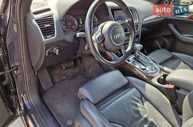 Внедорожник / Кроссовер Audi Q5 2015 в 