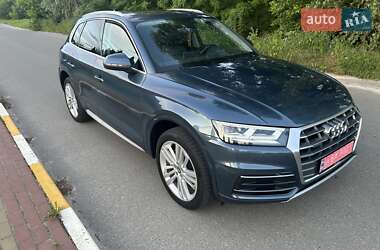 Внедорожник / Кроссовер Audi Q5 2018 в Киеве