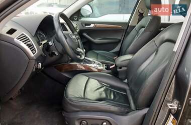 Внедорожник / Кроссовер Audi Q5 2016 в 