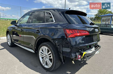 Внедорожник / Кроссовер Audi Q5 2018 в 