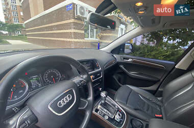 Внедорожник / Кроссовер Audi Q5 2015 в 