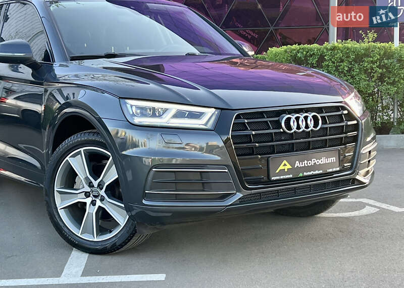 Внедорожник / Кроссовер Audi Q5 2018 в Киеве