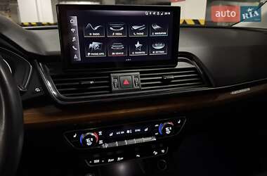 Внедорожник / Кроссовер Audi Q5 2020 в 