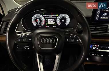Внедорожник / Кроссовер Audi Q5 2020 в 