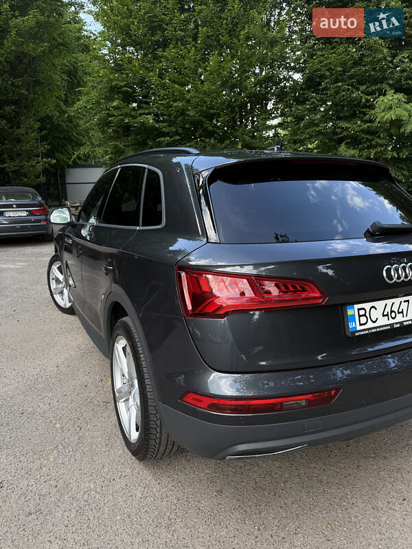 Внедорожник / Кроссовер Audi Q5 2017 в Львове фото 5 Внедорожник / Кроссовер Audi Q5 2017 в Львове