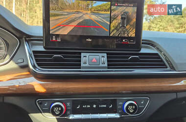 Внедорожник / Кроссовер Audi Q5 2022 в 