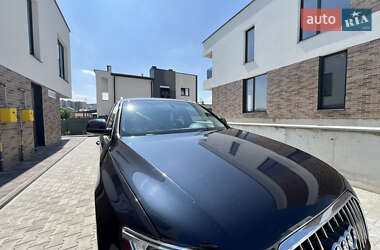 Внедорожник / Кроссовер Audi Q5 2015 в 