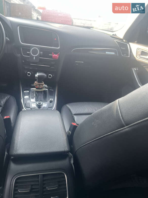 Внедорожник / Кроссовер Audi Q5 2015 в Киеве