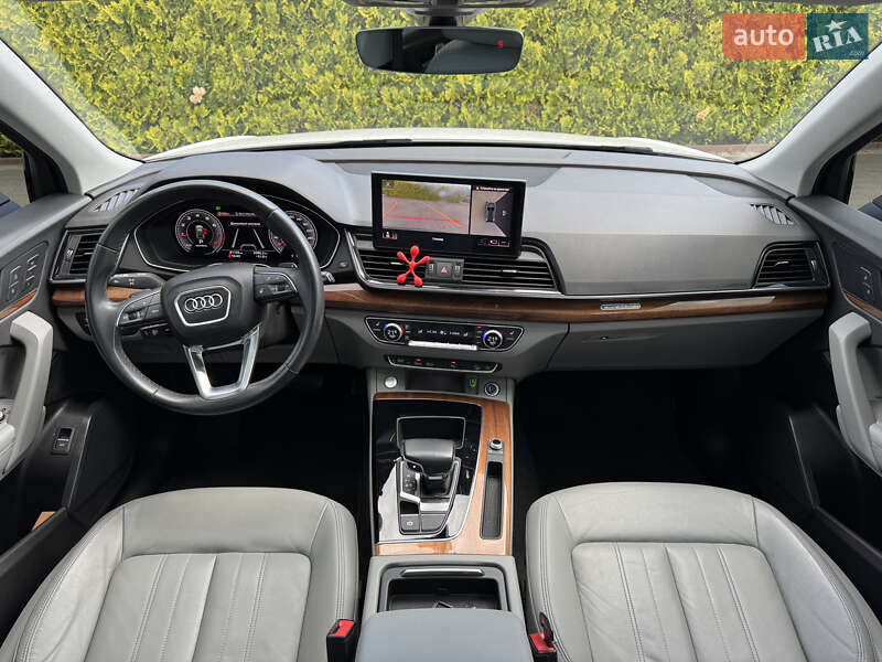 Внедорожник / Кроссовер Audi Q5 2022 в Стрые