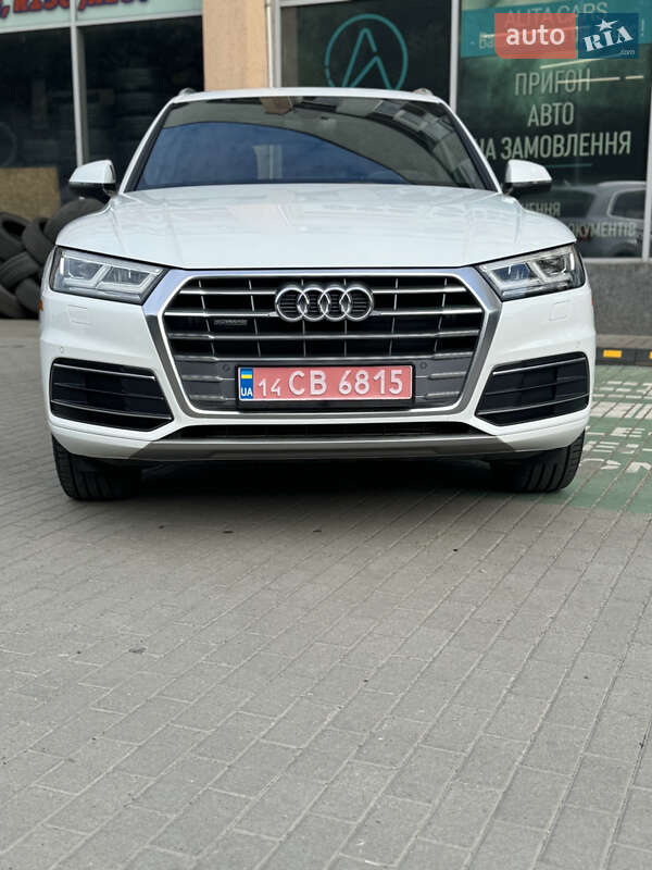 Позашляховик / Кросовер Audi Q5 2019 в Львові