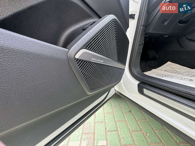 Позашляховик / Кросовер Audi Q5 2019 в Львові