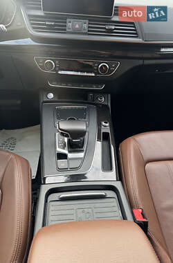 Внедорожник / Кроссовер Audi Q5 2019 в 