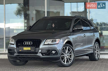 Внедорожник / Кроссовер Audi Q5 2015 в 