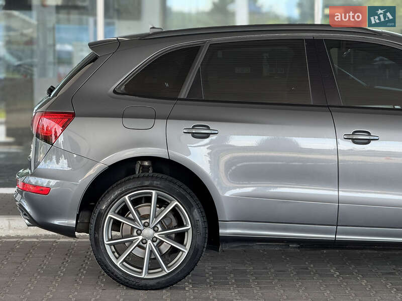 Внедорожник / Кроссовер Audi Q5 2015 в Киеве