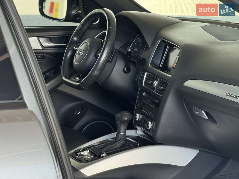 Внедорожник / Кроссовер Audi Q5 2015 в Киеве