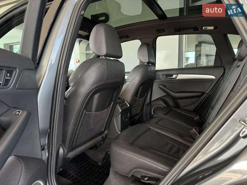 Внедорожник / Кроссовер Audi Q5 2015 в Киеве