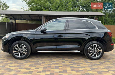 Внедорожник / Кроссовер Audi Q5 2022 в 