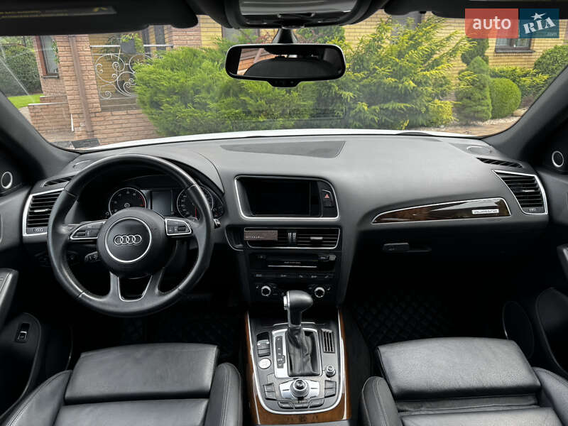 Позашляховик / Кросовер Audi Q5 2015 в Баришівка