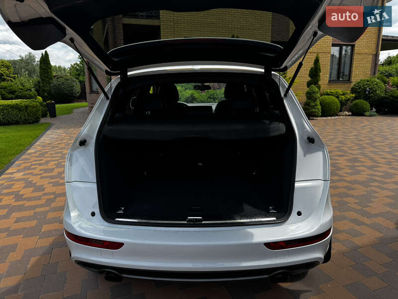Позашляховик / Кросовер Audi Q5 2015 в Баришівка