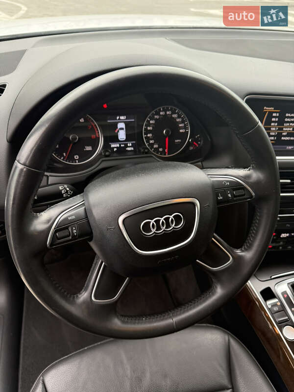 Внедорожник / Кроссовер Audi Q5 2013 в Ровно